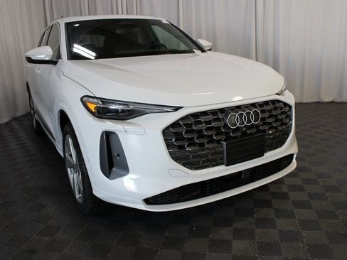 New 2025 Audi Q5 Premium Plus image 30