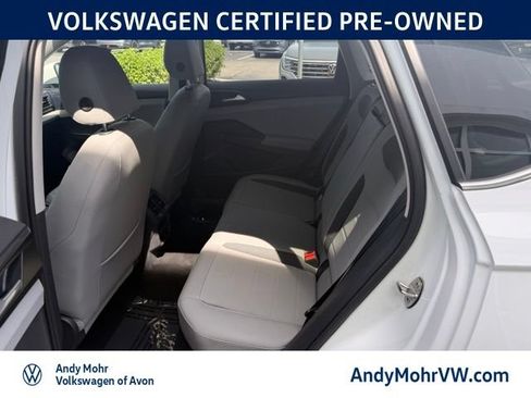 Used 2023 Volkswagen Taos SE w/ Black Wheel Package FWD image 20