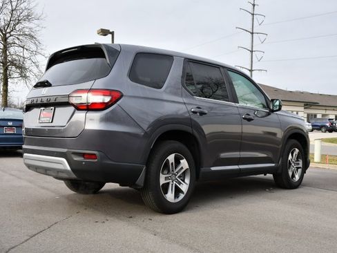 Used 2024 Honda Pilot EX-L image 7