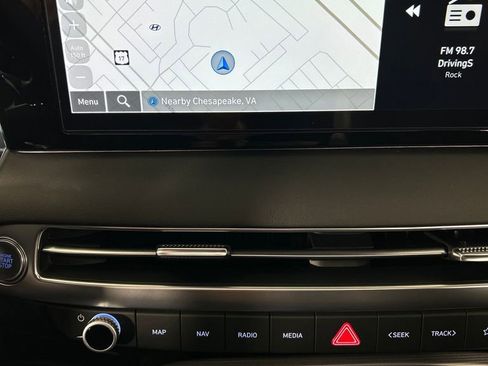 Used 2025 Hyundai Palisade Calligraphy AWD/4WD image 14