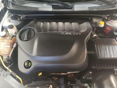Used 2013 Chrysler 200 Touring FWD image 24