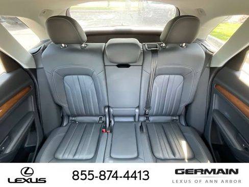 Used 2023 Audi Q5 2.0T Premium Plus AWD/4WD image 16