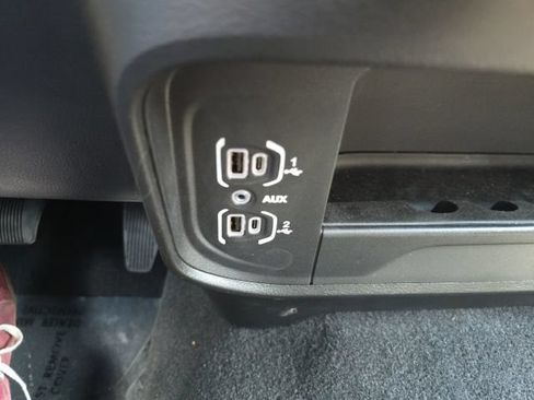 Certified 2026 RAM 2500 Big Horn AWD/4WD image 26