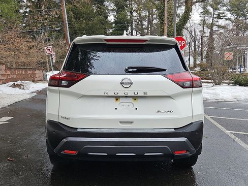 Certified 2023 Nissan Rogue SL w/ SL Premium Package image 5