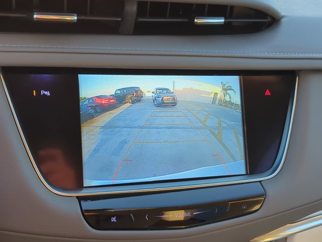 Used 2019 Cadillac XT5 Premium Luxury FWD image 24