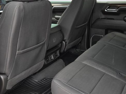 Used 2024 Chevrolet Silverado 1500 LT AWD/4WD image 36