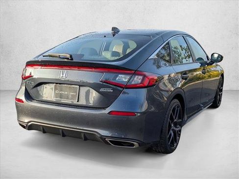 Used 2024 Honda Civic Sport Touring image 6