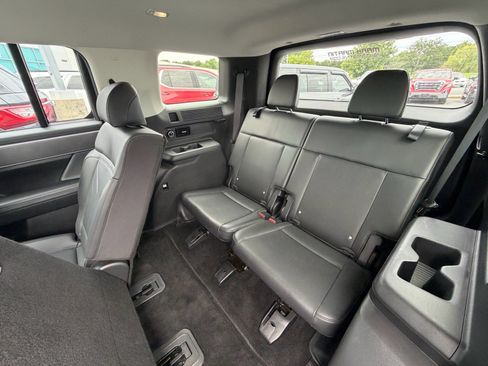Used 2024 Hyundai Santa Fe SEL AWD/4WD image 15