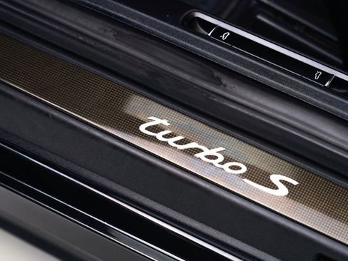 Used 2015 Porsche 911 Turbo S image 14