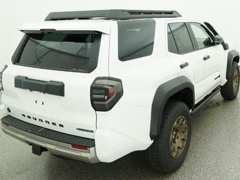 New 2026 Toyota 4Runner Trailhunter AWD/4WD image 40