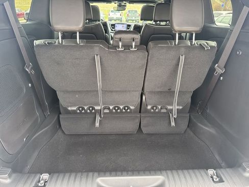 New 2026 Chrysler Pacifica Limited image 36