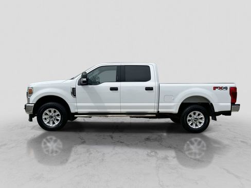 Used 2021 Ford F250 XLT w/ XLT Value Package AWD/4WD image 3