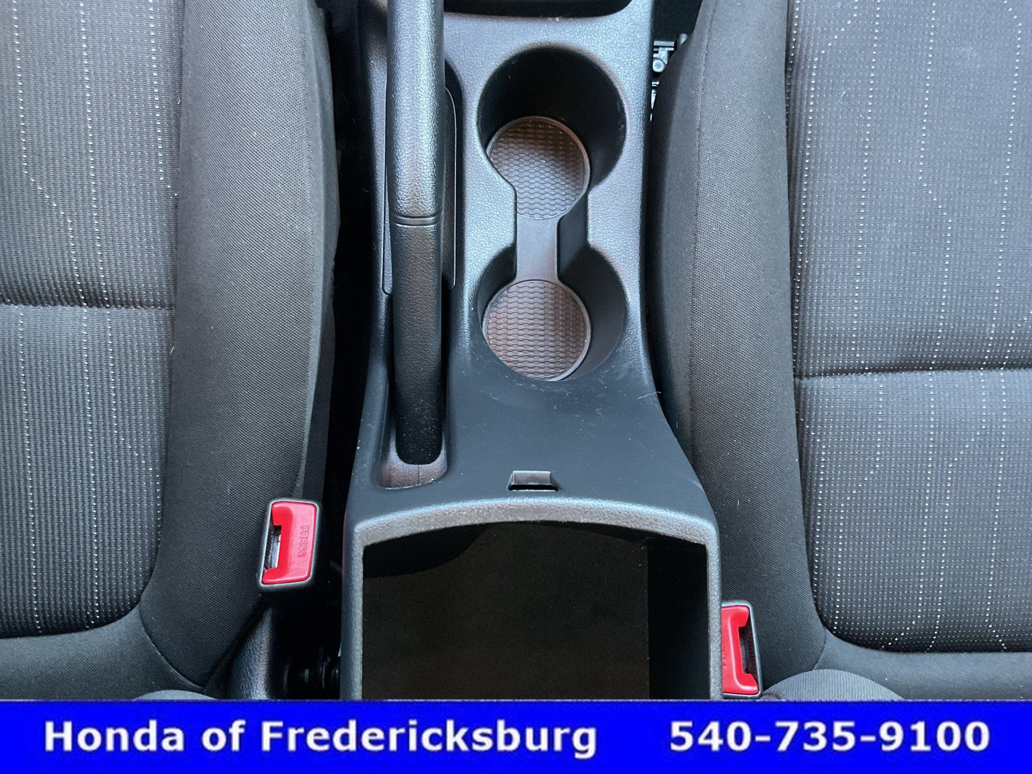 Used 2023 Hyundai Venue SE FWD image 36