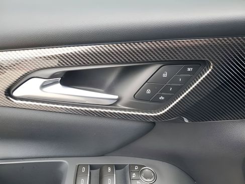 Used 2026 Chevrolet Traverse High Country image 27