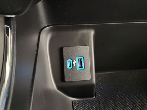 New 2024 Ford F150 XLT w/ Equipment Group 302A MID image 19