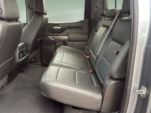 Used 2021 Chevrolet Silverado 1500 LTZ AWD/4WD image 16