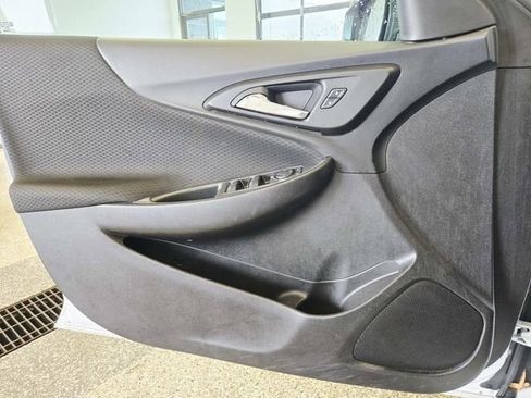 Used 2024 Chevrolet Malibu LT image 29