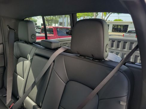 New 2026 GMC Canyon Elevation w/ Convenience Package RWD image 12