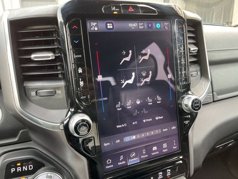 Used 2025 RAM 1500 Laramie image 56