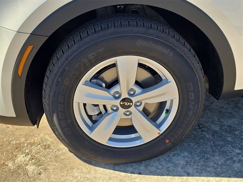 New 2026 Kia Sorento LX image 35