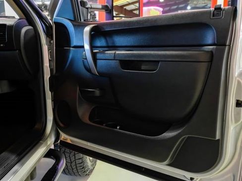 Used 2012 Chevrolet Silverado 2500 LT w/ Interior Plus Package image 39