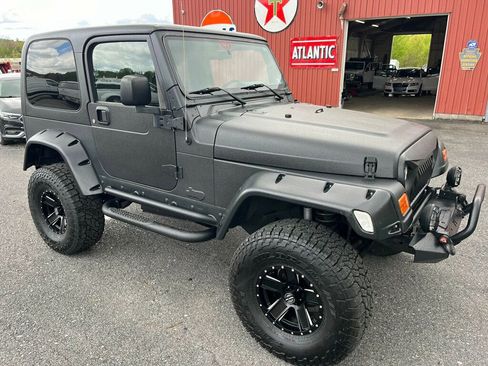 Used 2004 Jeep Wrangler Sport w/ Dual Top Group image 2