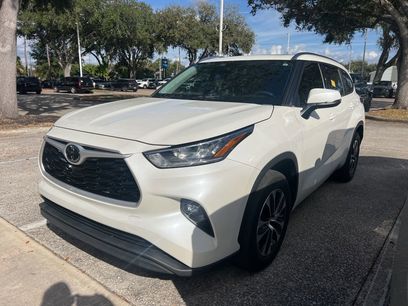 Used 2020 Toyota Highlander XLE