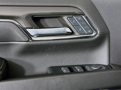 Used 2024 GMC Sierra 2500 AT4 w/ AT4 Premium Plus Package image 15