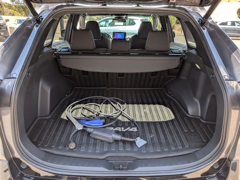 Used 2023 Toyota RAV4 SE w/ Weather & Moonroof Package AWD/4WD image 9