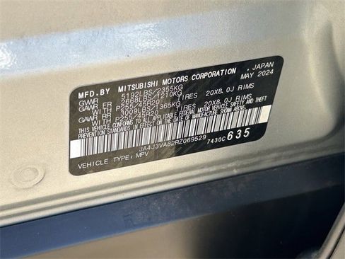 Used 2024 Mitsubishi Outlander SE image 32