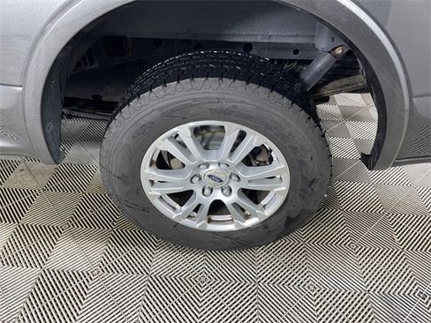 Used 2015 Ford F150 Lariat w/ Trailer Tow Package image 20