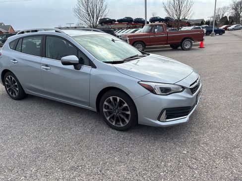 Used 2020 Subaru Impreza 2.0i Limited w/ Popular Package #2 image 12