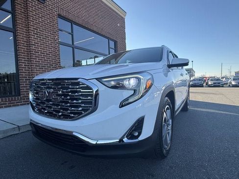Used 2019 GMC Terrain SLT image 10