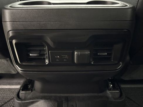Used 2019 Chevrolet Silverado 1500 LT Trail Boss AWD/4WD image 31