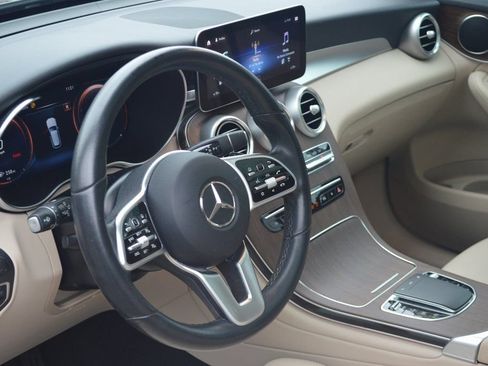 Certified 2022 Mercedes-Benz GLC 300 4MATIC image 5