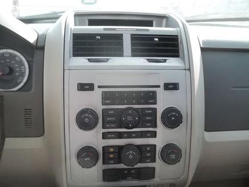 Used 2008 Ford Escape 4WD Hybrid image 7