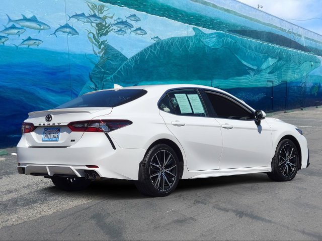 Certified 2024 Toyota Camry SE FWD image 4