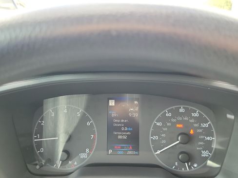 Used 2025 Toyota Corolla LE FWD image 24