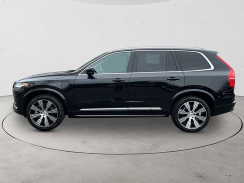 Certified 2025 Volvo XC90 T8 Core w/ Protection Package Premier AWD/4WD image 2