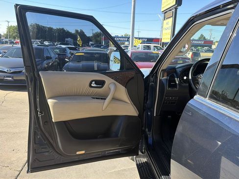 Used 2018 Nissan Armada Platinum RWD image 10