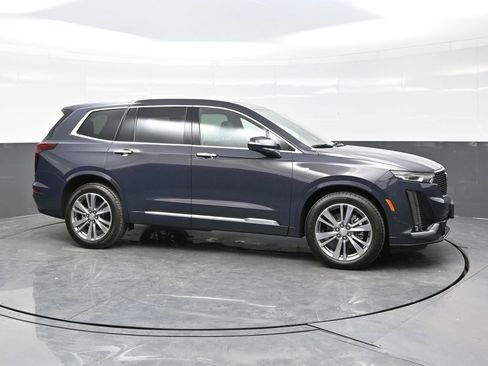 New 2025 Cadillac XT6 Premium Luxury w/ Technology Package image 8
