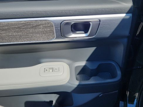 New 2026 Hyundai Santa Fe Limited FWD image 27