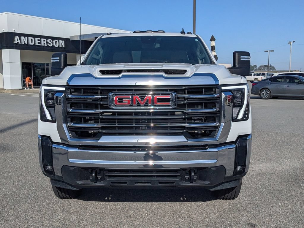 Used 2025 GMC Sierra 2500 SLE w/ SLE Convenience Package AWD/4WD image 9
