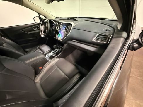 Used 2023 Subaru Ascent Limited AWD/4WD image 53