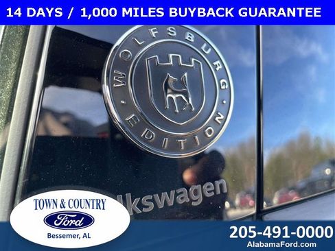 Used 2024 Volkswagen Tiguan Wolfsburg Edition image 17