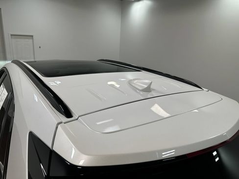 Used 2023 Cadillac XT5 Sportv w/ Platinum Package AWD/4WD image 53