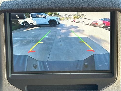 Used 2016 Ford F250 Lariat w/ Lariat Interior Package image 26