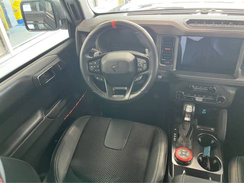 Used 2025 Ford Bronco Raptor AWD/4WD image 15