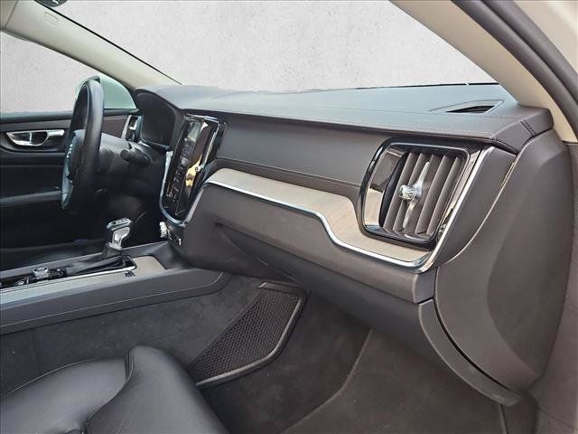 Used 2020 Volvo S60 T5 Inscription FWD image 17