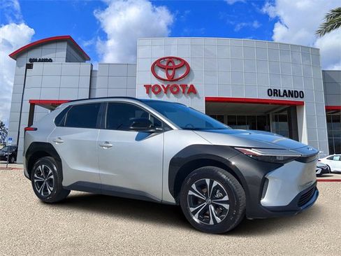 Used 2025 Toyota bZ4X AWD image 1